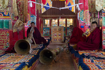 Zeremonie im Kloster Litang