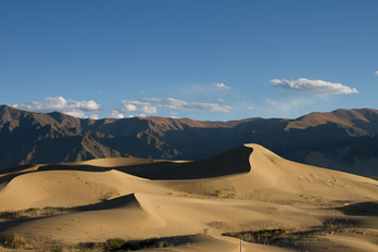 Sanddünen auf dem Weg zum Kloster Samye