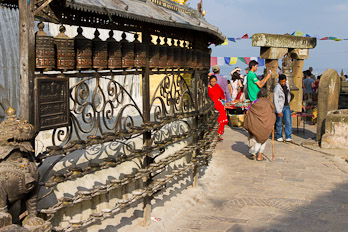 Gebetsmühlen am Swayambhunath